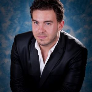 Alessio Verna / Don Magnífico Bajo [Italia]